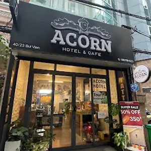 Acorn 호텔